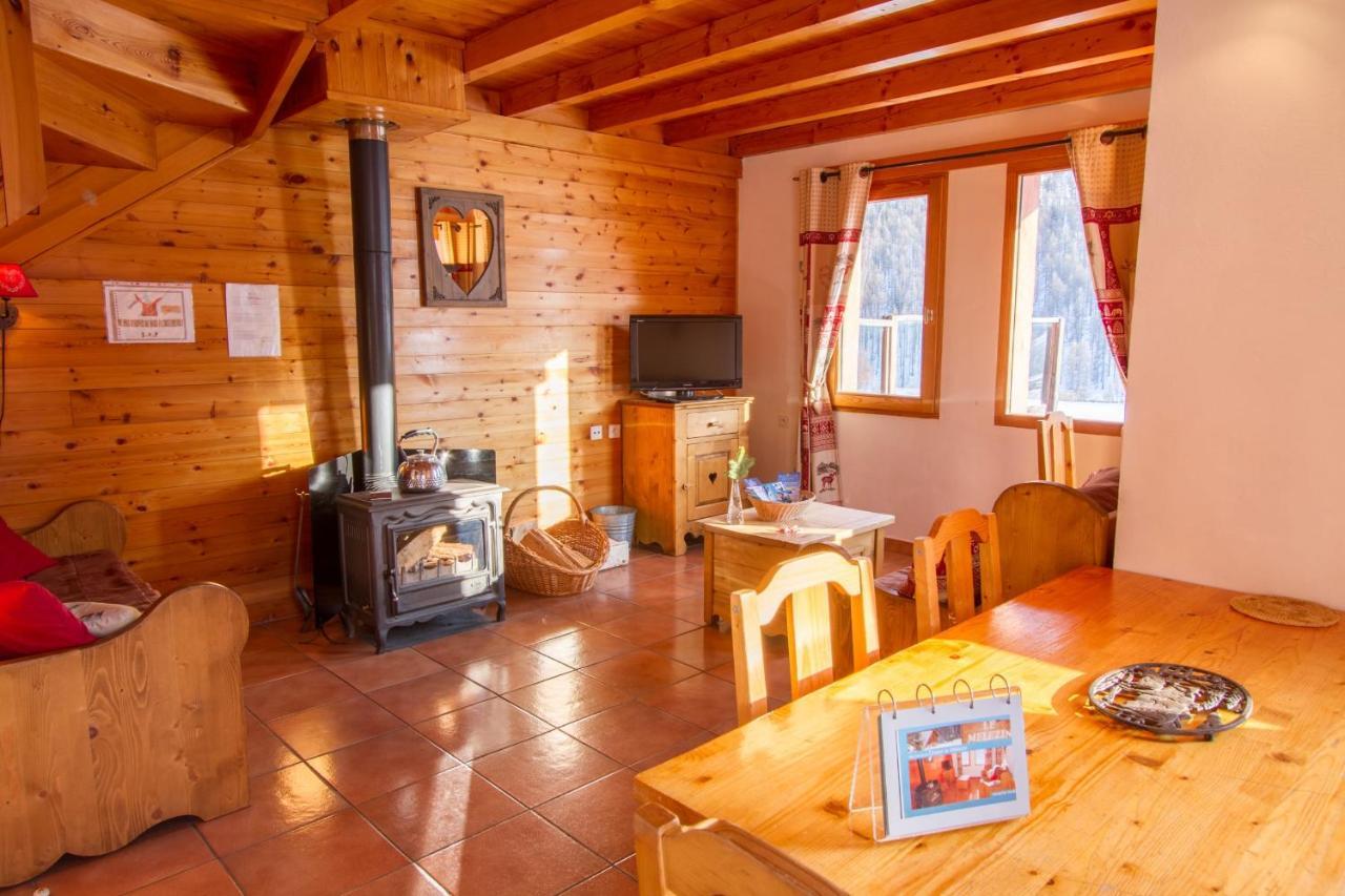 Chalet Le Melezin Hameau Des Chazals Nevache Hautes Alpes Eksteriør billede