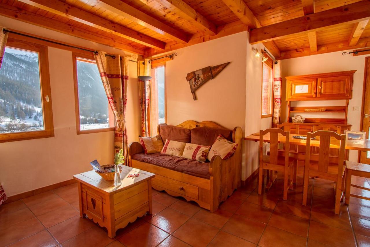 Chalet Le Melezin Hameau Des Chazals Nevache Hautes Alpes Eksteriør billede